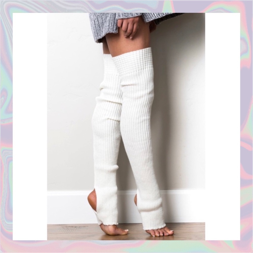 ❗️NEW❗️Ultra Comfy Over Knee Stirrup Leg Warmers